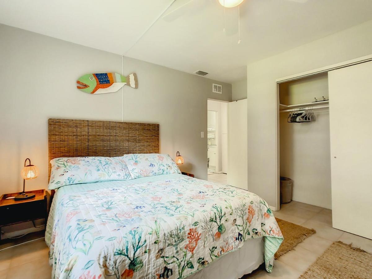 5Min From The Beach 8 Min From Siesta Key サラソータ エクステリア 写真